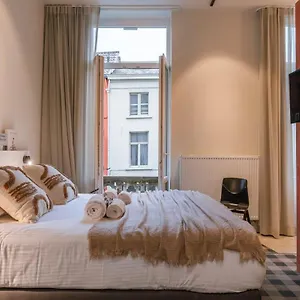https://way-sweet-dreams-room-1.hotelsghent.com